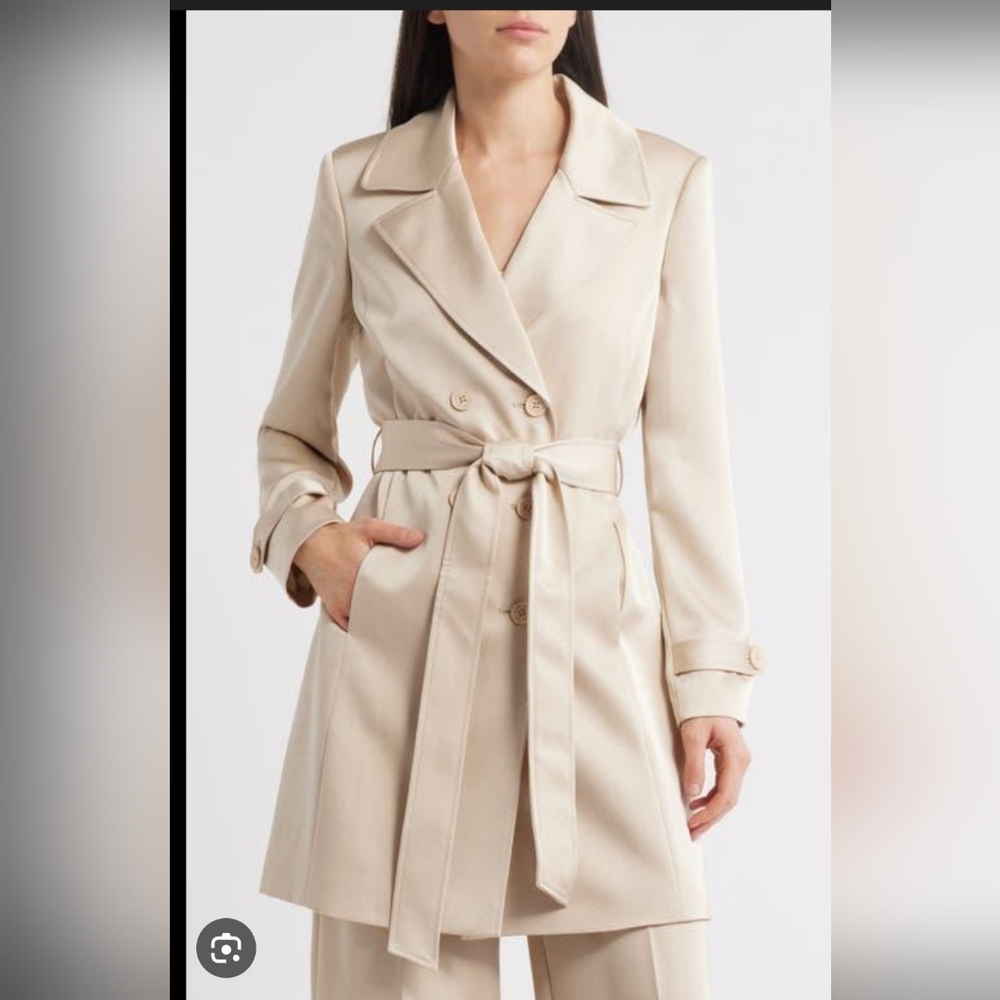 TAHARI WOMEN'S NATURAL SATIN TRENCH COAT SIZE 10 NWT